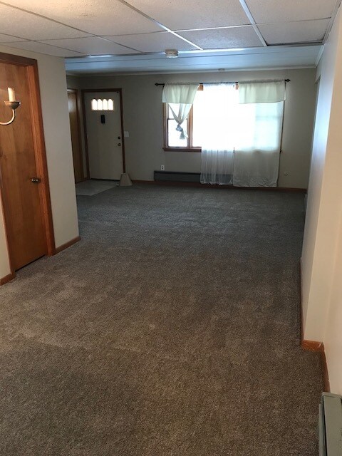 Living room - 1560 Keuper Blvd NE