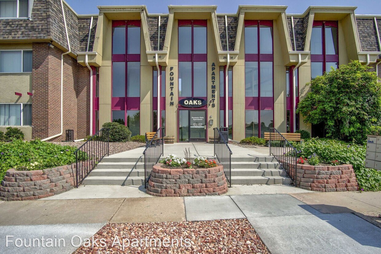 26142614 E Fountain Blvd, Colorado Springs, CO 80910 Room for Rent