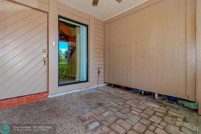 Foto del edificio - 9977 W Atlantic Blvd