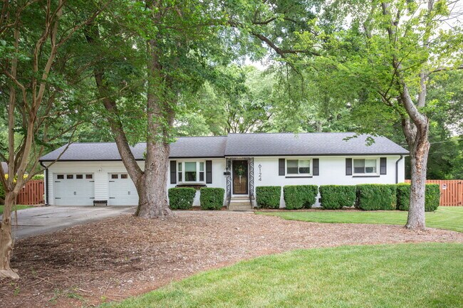 Building Photo - 6124 Auburndale Dr