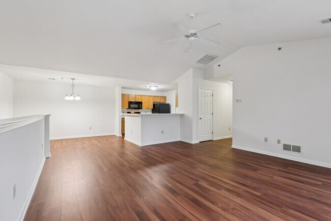 Interior Photo - Autumn Park Apartments