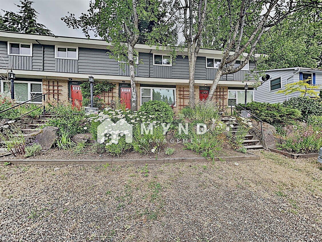 Primary Photo - 3 br, 1.5 bath House - 14018 Greenwood Ave N