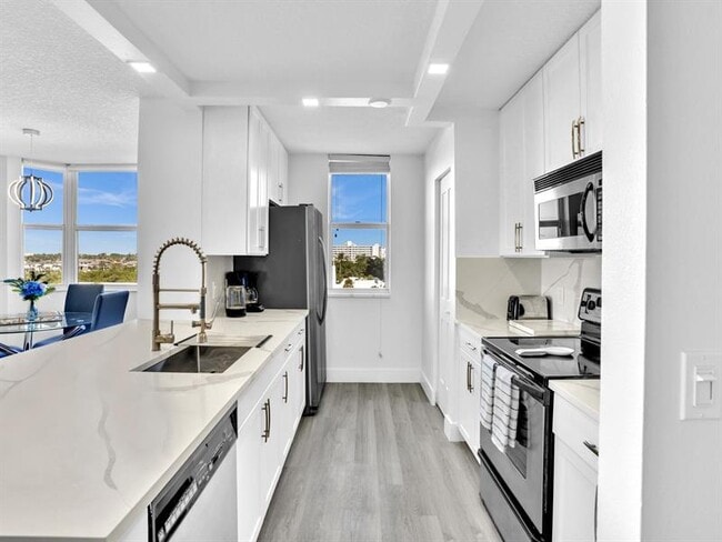 Foto del edificio - 3594 S Ocean Blvd
