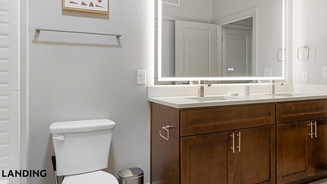 Foto del edificio - 2420 Peachtree Rd NW