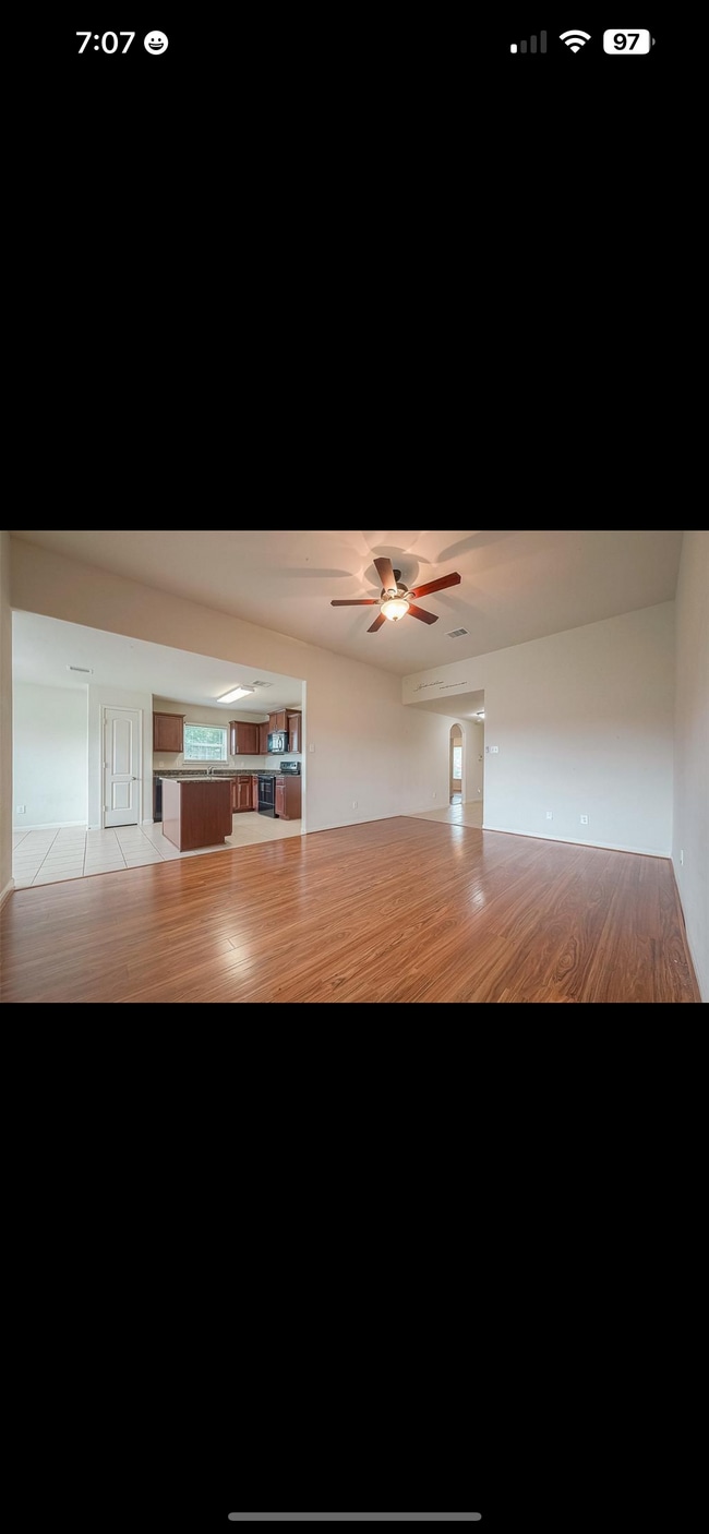 Foto del edificio - 18954 Ranchcrest Dr