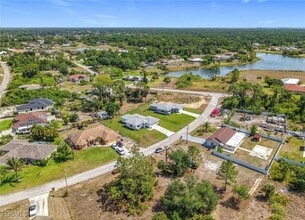 Building Photo - 829 Wabash St