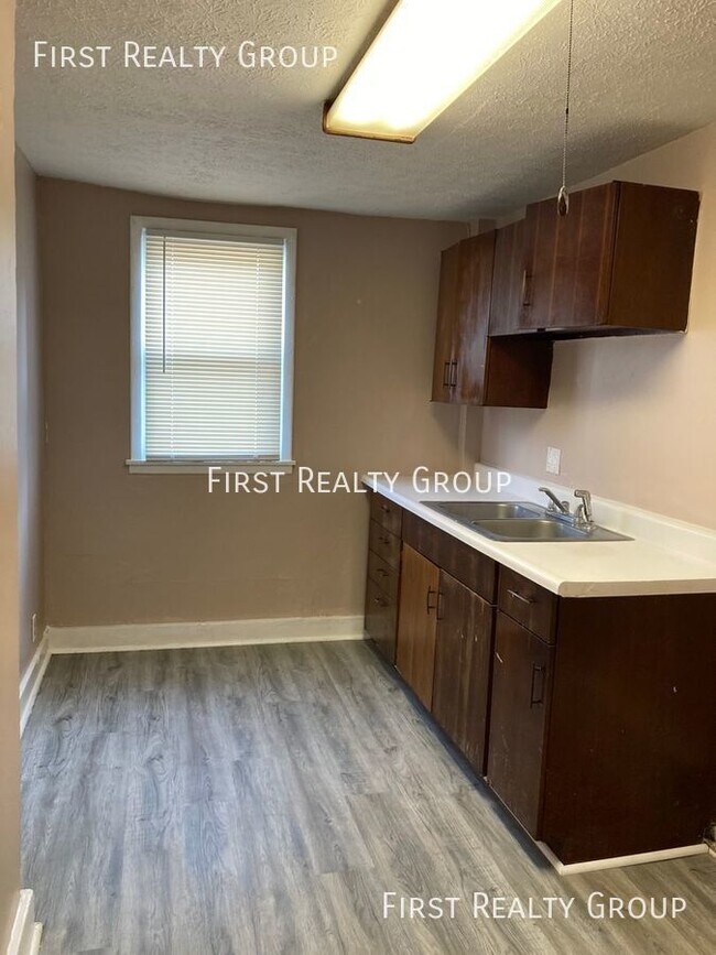 Foto del edificio - Move In Special, $100 OFF September Rent, ...
