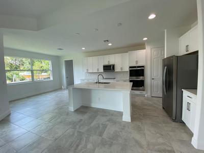 Building Photo - 293 SW Ridgecrest Dr