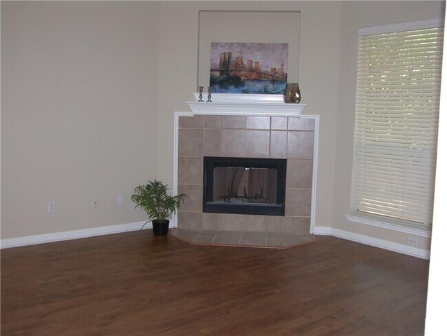 Foto del edificio - 2054 Kimbrook Dr