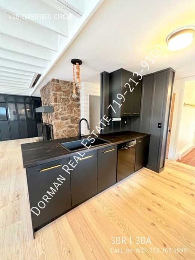 Woodland Park Chalet House for Rent in Woodland Park, CO