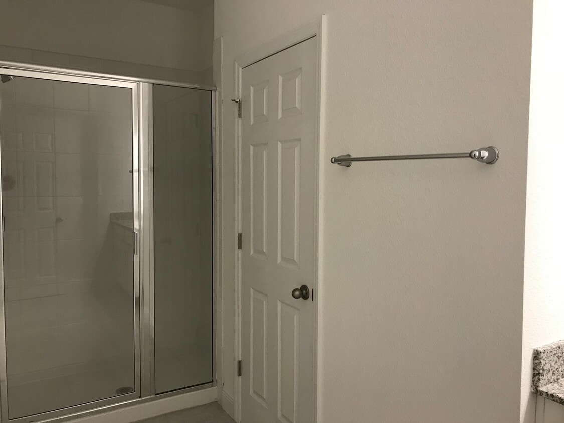 Primary Photo - 3 Bedroom 2.5 Bathroom Townhouse at Waterm...