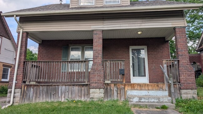 Building Photo - 478 N Ellsworth Ave