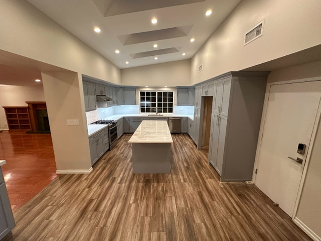 Foto del edificio - 13188 Whistler Ave