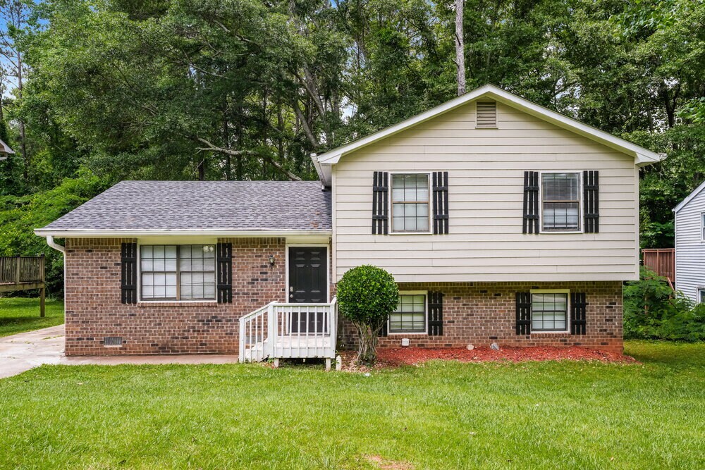 Primary Photo - 2081 Countydown Ln