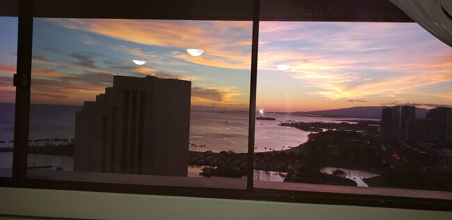 Foto del edificio - 1700 Ala Moana Blvd