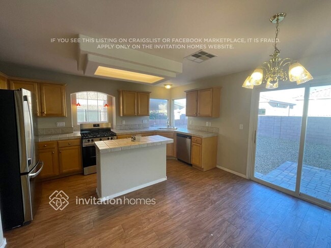 Building Photo - 7654 Glorietta Bay Ct