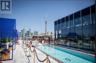 Building Photo - 629 King St W