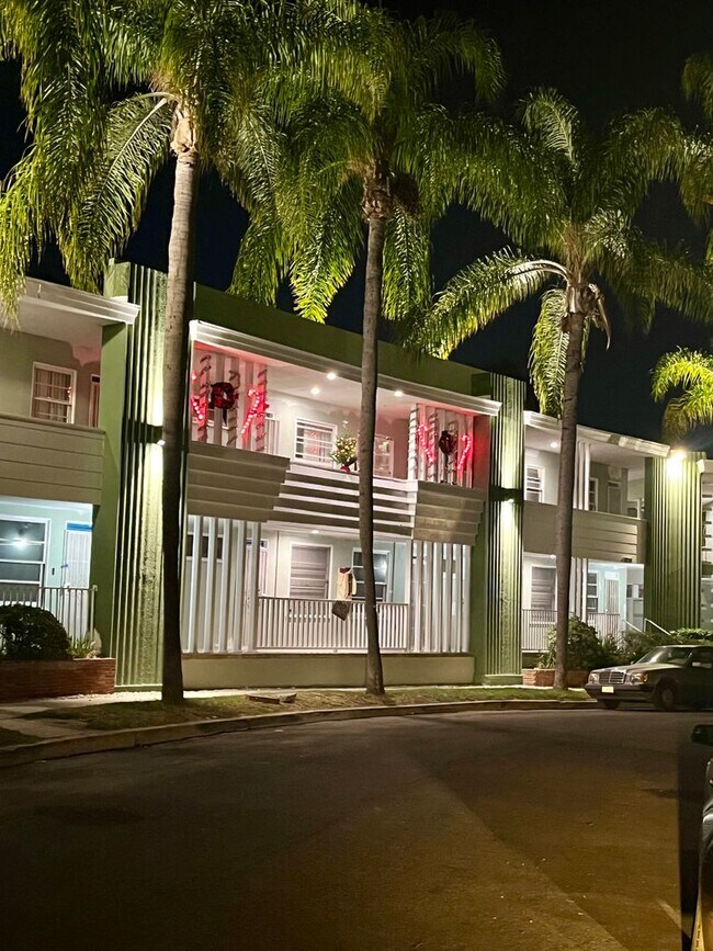 Foto del edificio - 10340-10360 Bellwood Ave
