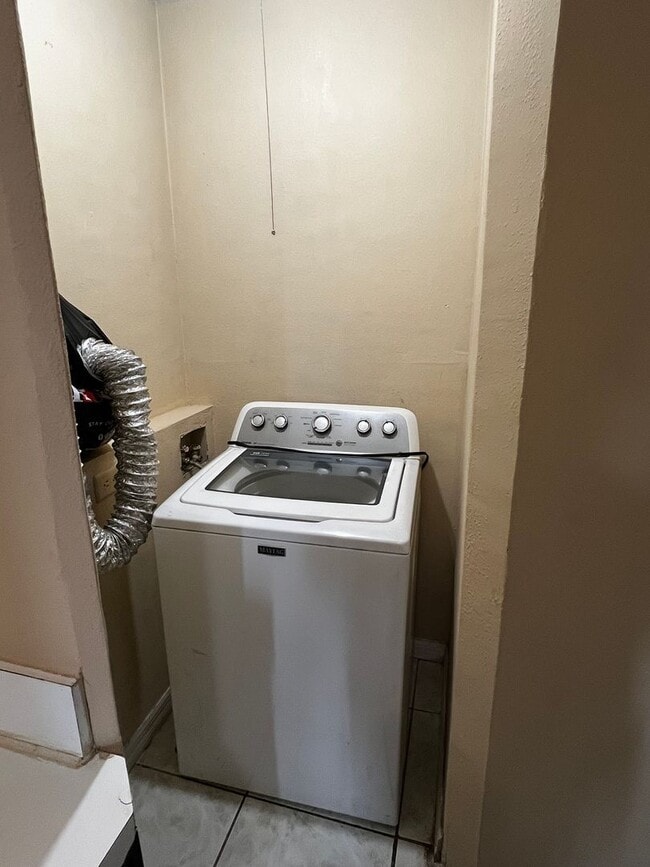 Photo - COMING SOON - 2 Bed 1 Bath Condo