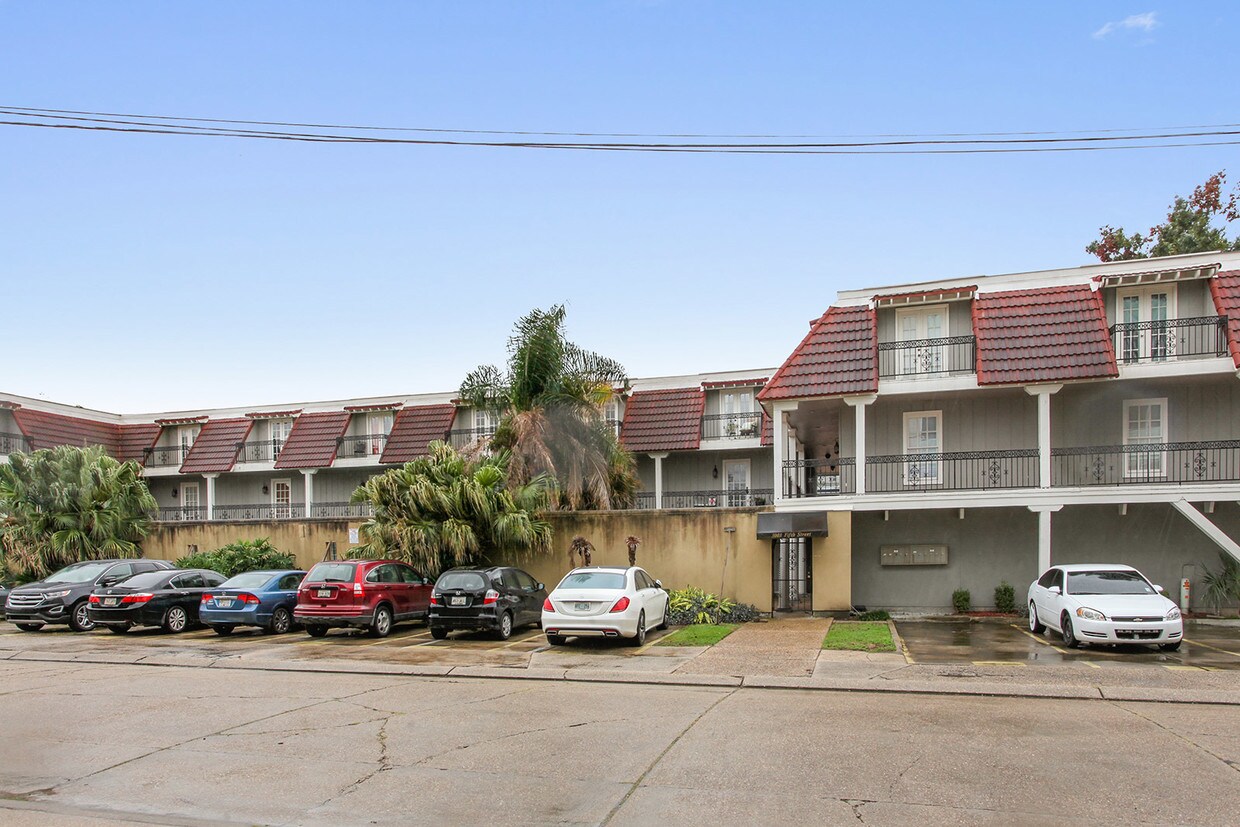 3008 5th St, Metairie, LA 70002 Condo for Rent in Metairie, LA