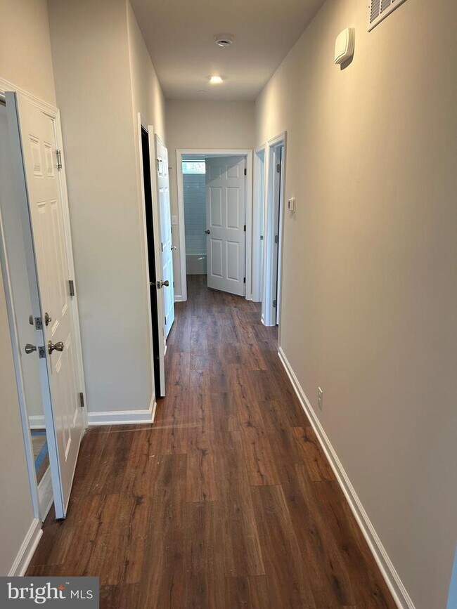 138 W Fifth St Unit 3, Lansdale, PA 19446 Room for Rent in Lansdale