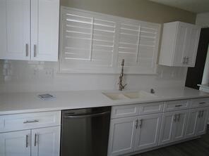 Building Photo - 15807 Los Altos Dr