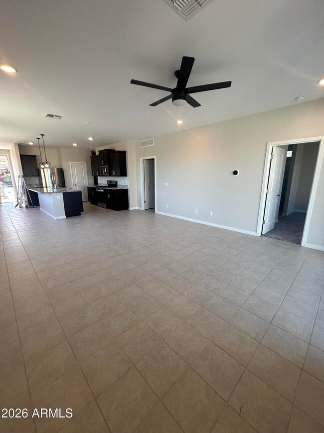 Building Photo - 40342 W Sunland Dr