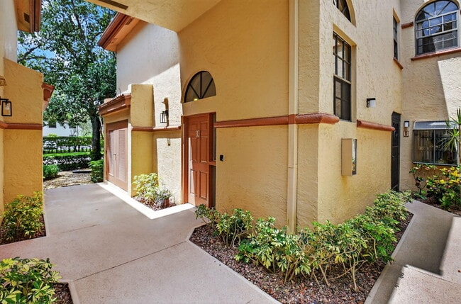 Building Photo - 5091 Splendido Ct