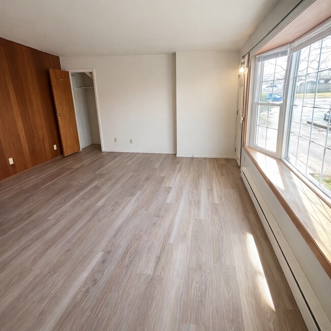 Foto del edificio - 2006 W Woodriver Dr