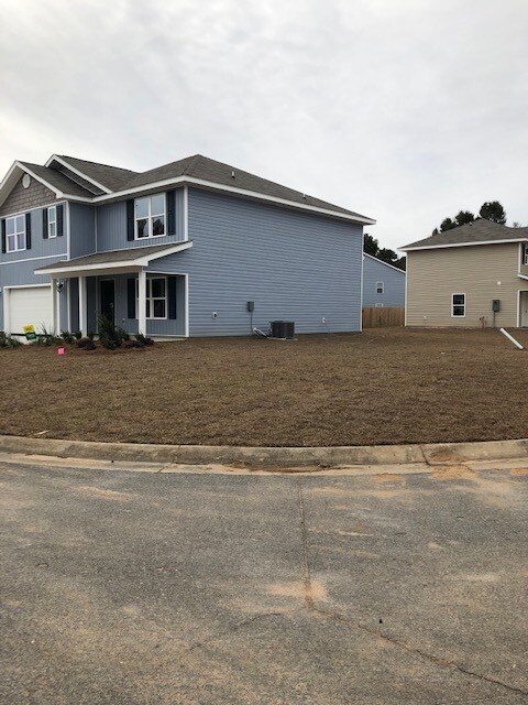 Building Photo - 5851 Magnolia Bend Blvd