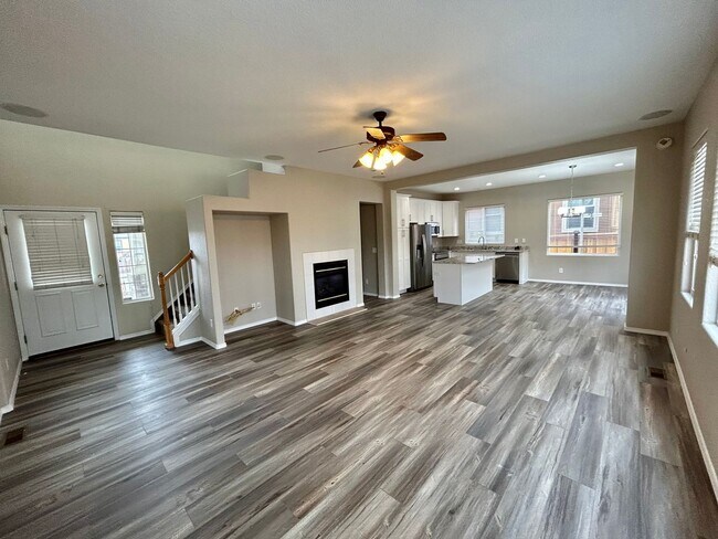 Photo - Beautiful Stetson Hills 3 Bedroom House