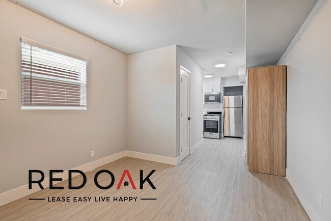 Foto del edificio - ~2 Weeks FREE~ Cozy Studio with Gated Entr...