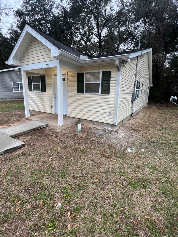 Foto del edificio - 2726 Cypress Lake St