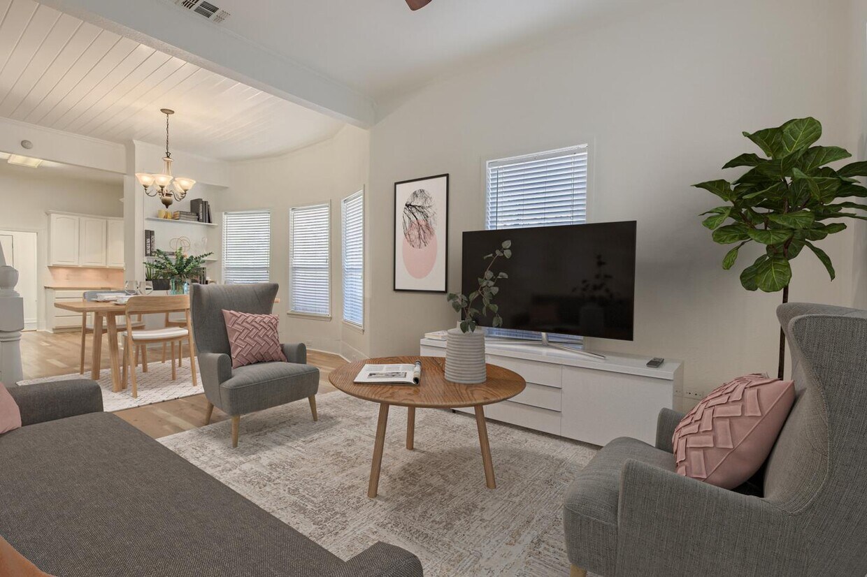 Updated & charming Lavaca home with large ... - Updated & charming Lavaca home with large ...