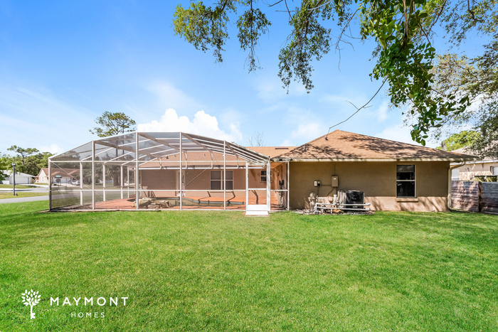 Building Photo - Home in Kissimmee with Enclosed Pool