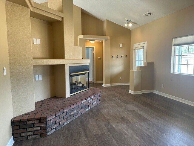 Foto del edificio - Coming Soon! In Bear Valley Springs! 3+2 p...