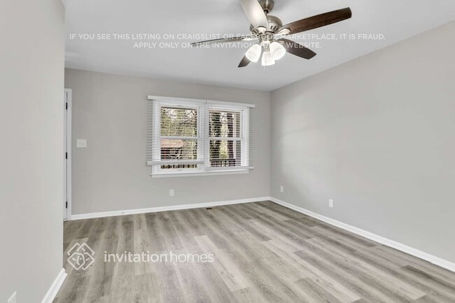 Building Photo - 3545 Stanford Cir