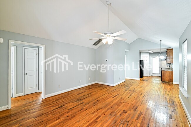 Foto del edificio - 133 St Andrews Pl Dr