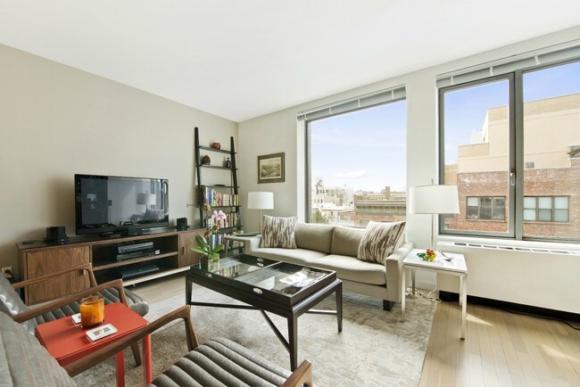 Foto del edificio - 49 N 8th St