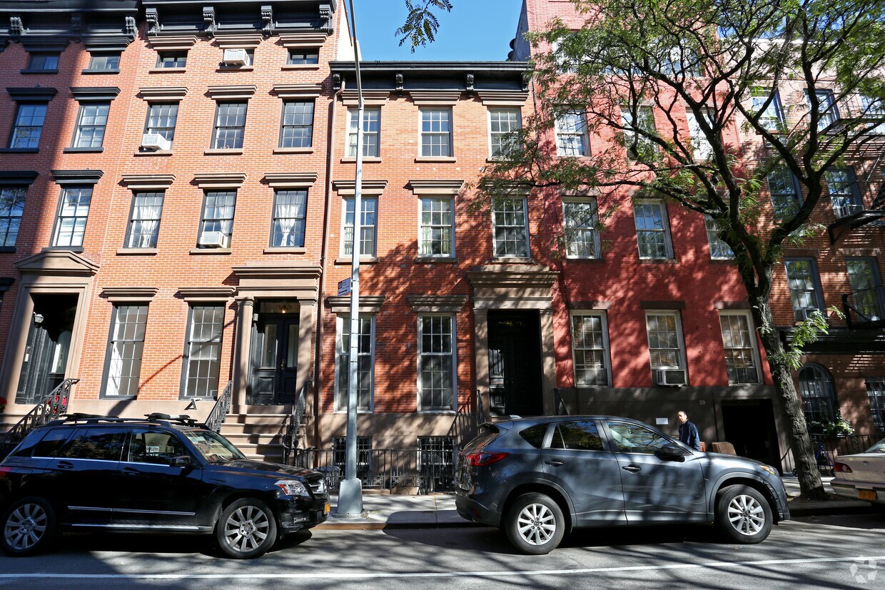 Foto del edificio - 341 W 20th St