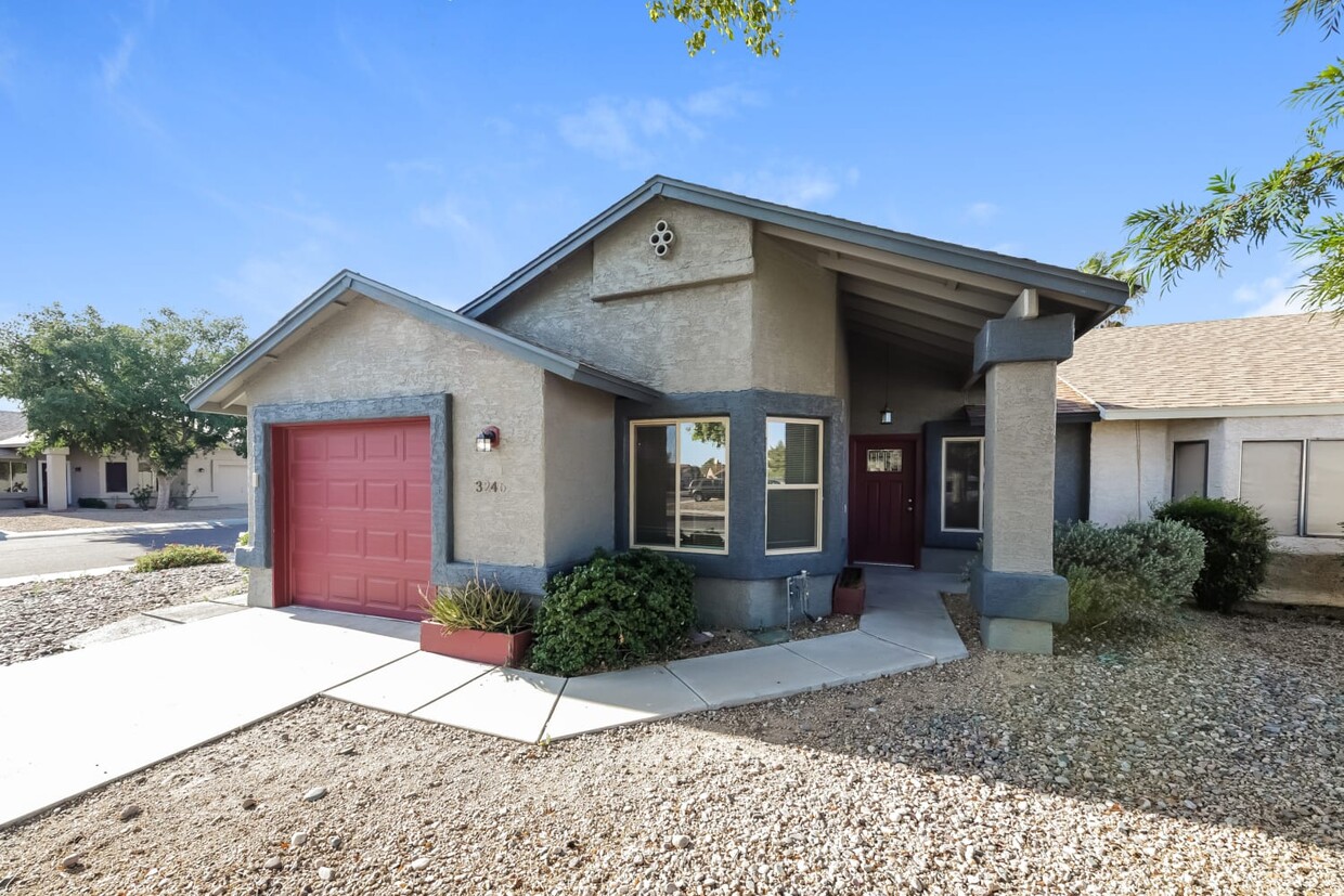 Primary Photo - 3246 W Tonopah Drive