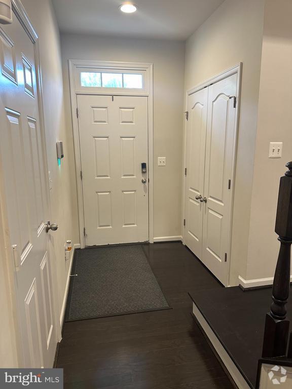 Parkside at Westphalia Townhomes Basement Apartments for Rent Upper