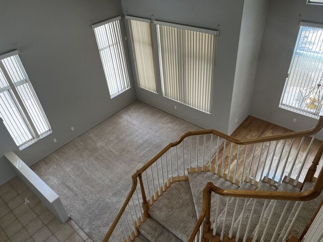 Foto del edificio - 8327 San Ramon Dr