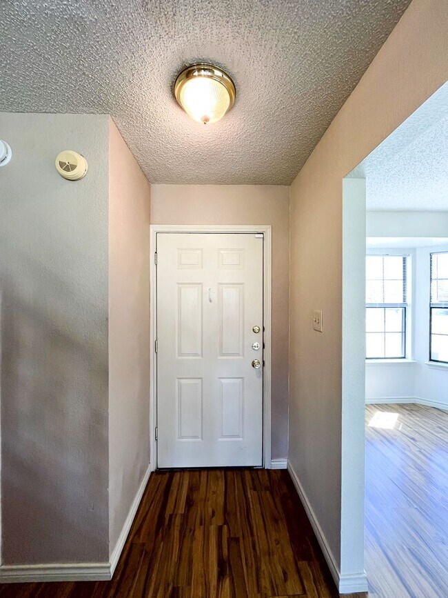Building Photo - Available NOW!!!! Gorgeous 2 story, 3 bedroom, 2.5 bath, 2 car garage home with garage door opene...