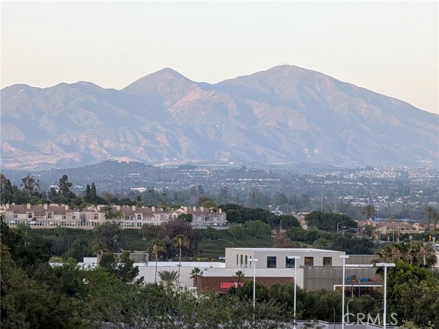 Foto del edificio - 86 Meridian Dr