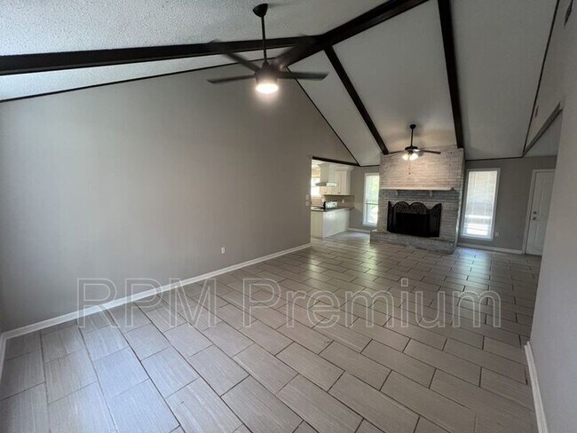 Building Photo - 13830 Felicity Dr