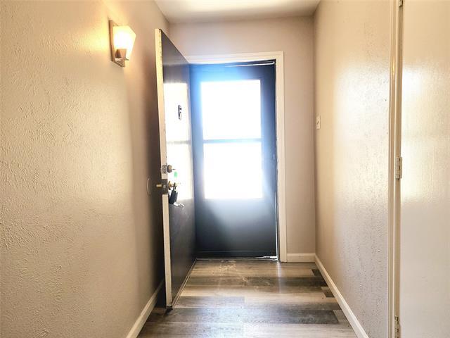 Building Photo - 5221 Kisor Dr