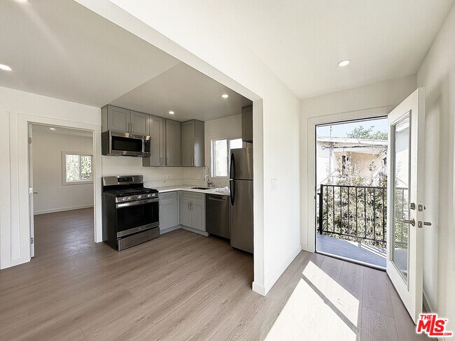 Foto del edificio - 1405 Talmadge St