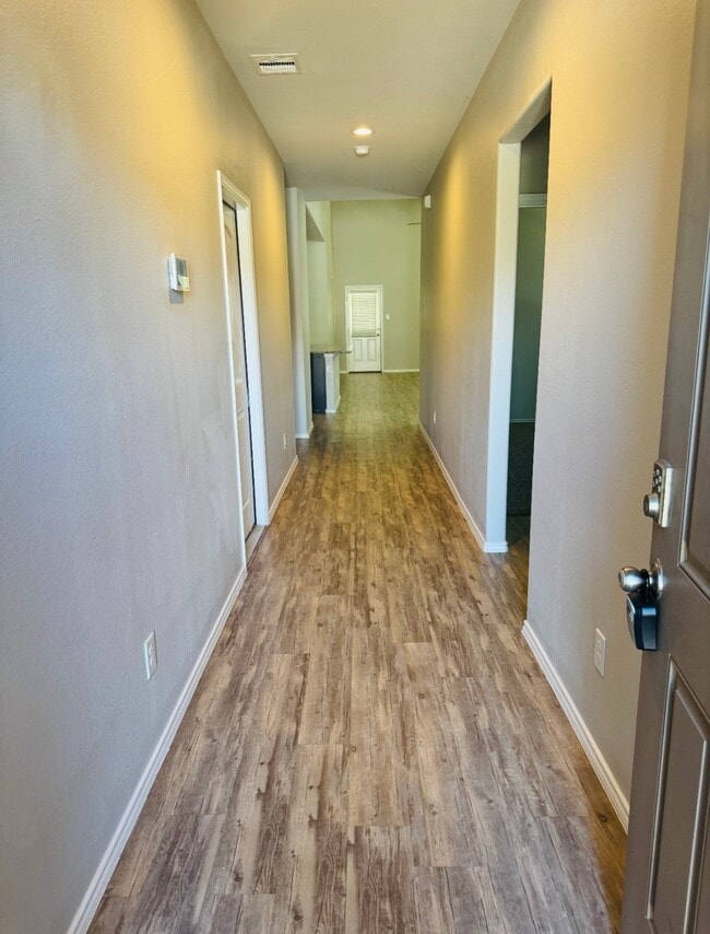 Foto del edificio - 11387 Dawn Beach Ln