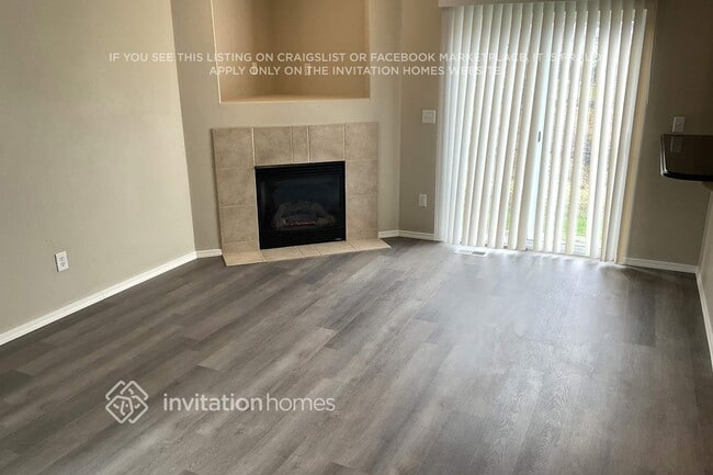 Building Photo - 2434 165th St E